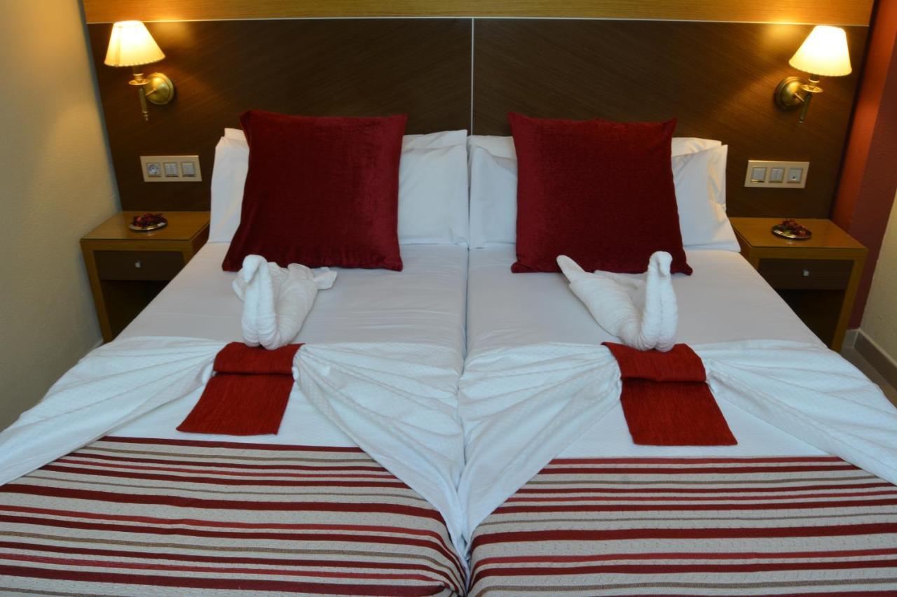 Hotel Regio 2 Cadiz Luaran gambar