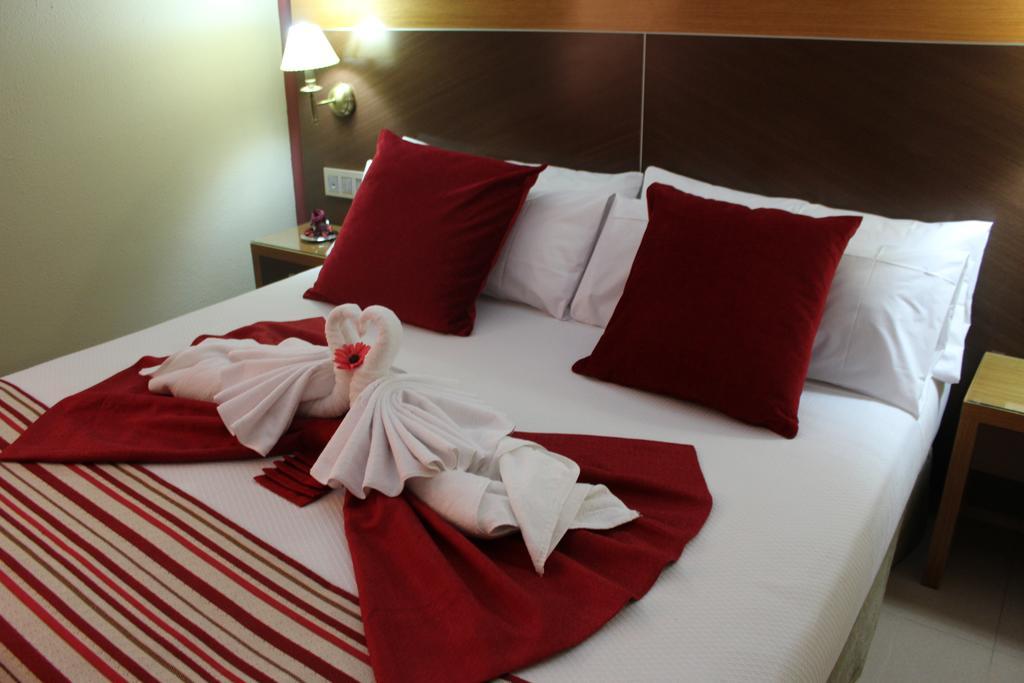 Hotel Regio 2 Cadiz Luaran gambar