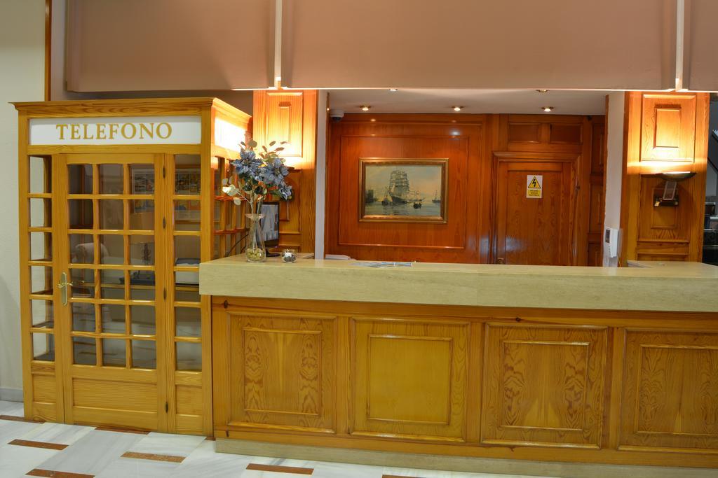 Hotel Regio 2 Cadiz Luaran gambar