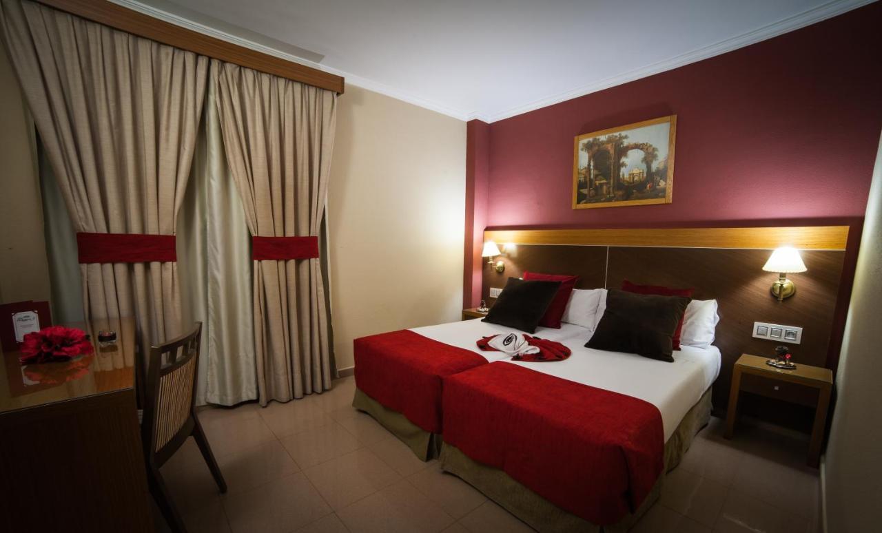 Hotel Regio 2 Cadiz Luaran gambar